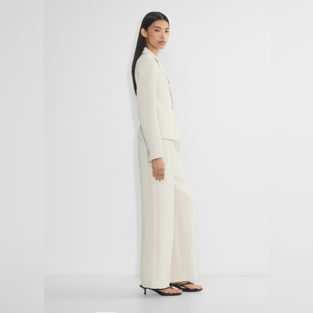 Aritzia Wilfred Etiquette Blazer | Matte Pearl Cream White | Size 4 BNWT - Picture 4 of 15